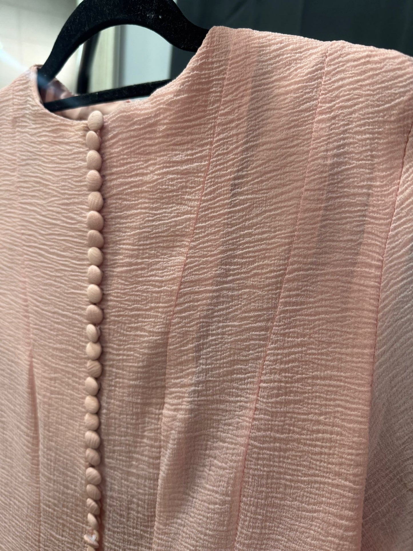 Vestido mini volantes