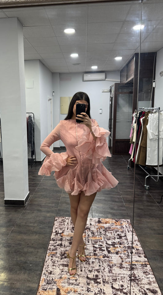 Vestido mini volantes